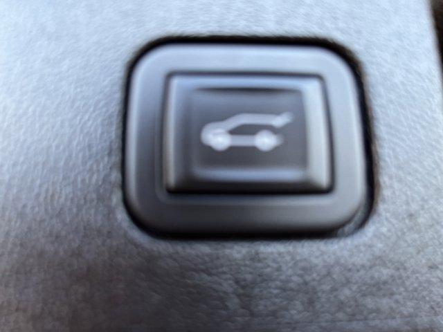 used 2023 Chevrolet Equinox car, priced at $20,871