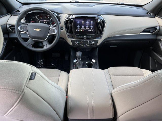 used 2023 Chevrolet Traverse car, priced at $28,400