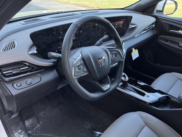 new 2025 Buick Envista car, priced at $32,085