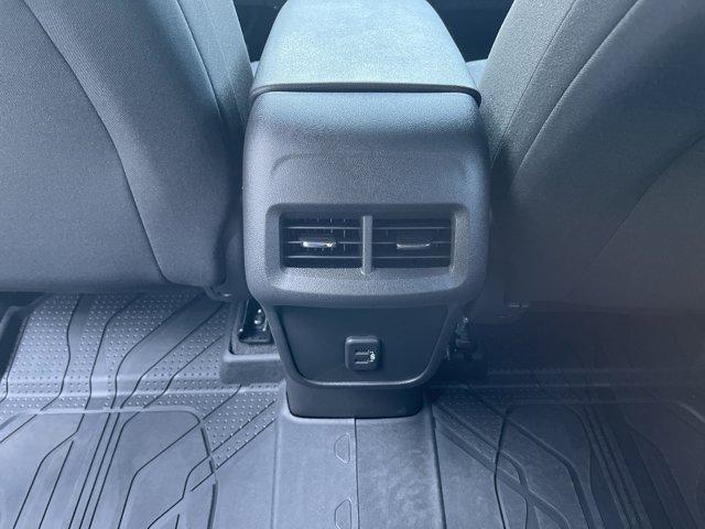used 2023 Chevrolet Equinox car