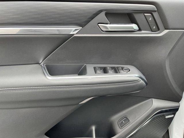 new 2025 GMC Acadia car, priced at $43,895