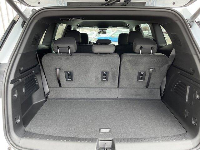 new 2025 GMC Acadia car, priced at $43,895