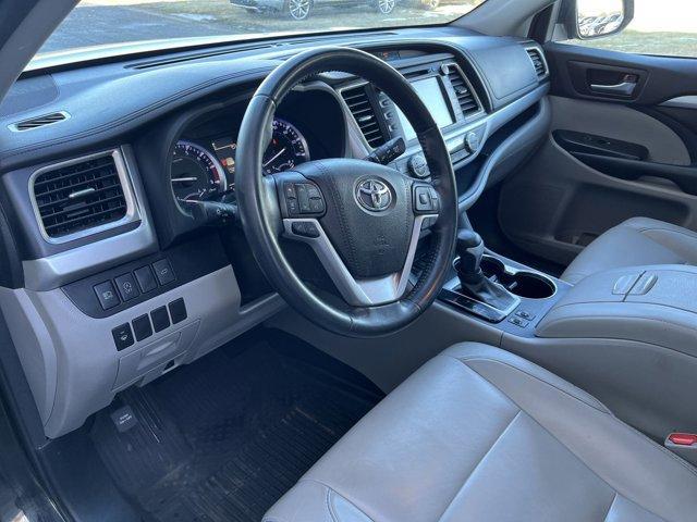 used 2018 Toyota Highlander car, priced at $17,549