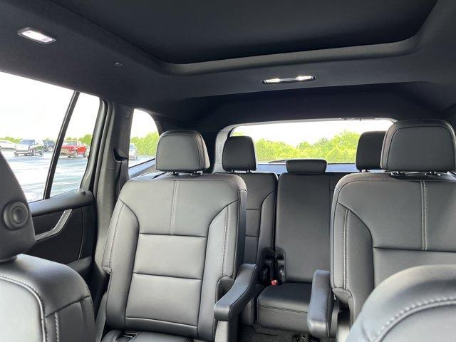 new 2025 GMC Acadia car, priced at $49,075