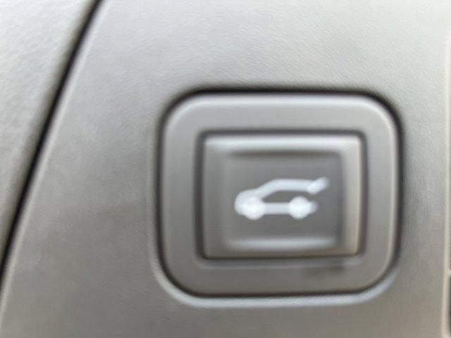 new 2025 Buick Envision car, priced at $46,595