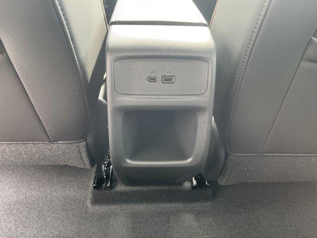 new 2025 Buick Envista car, priced at $31,735
