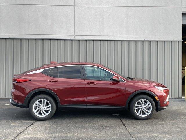 new 2025 Buick Envista car, priced at $26,080