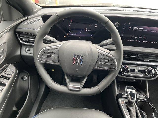 new 2025 Buick Envista car, priced at $29,970