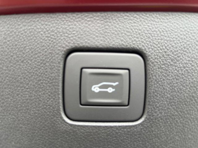 new 2025 Buick Envista car, priced at $29,970