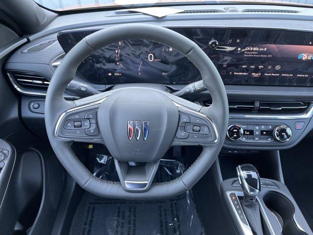 new 2025 Buick Envista car, priced at $26,685