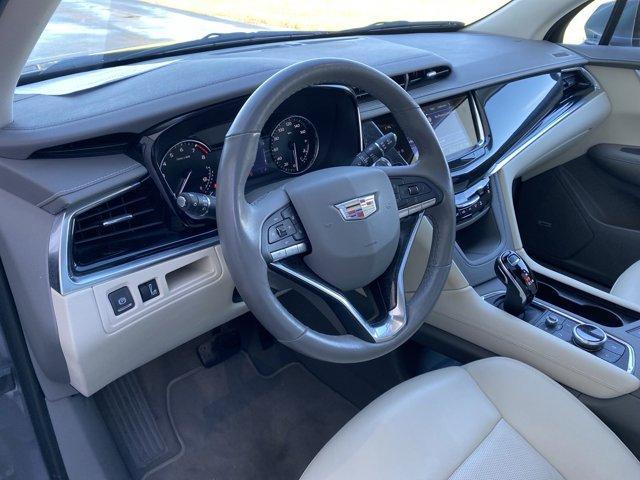 used 2022 Cadillac XT6 car, priced at $36,201