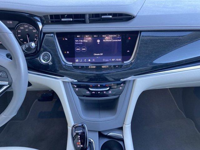 used 2022 Cadillac XT6 car, priced at $36,201