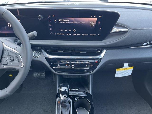 new 2025 Buick Envista car, priced at $30,790