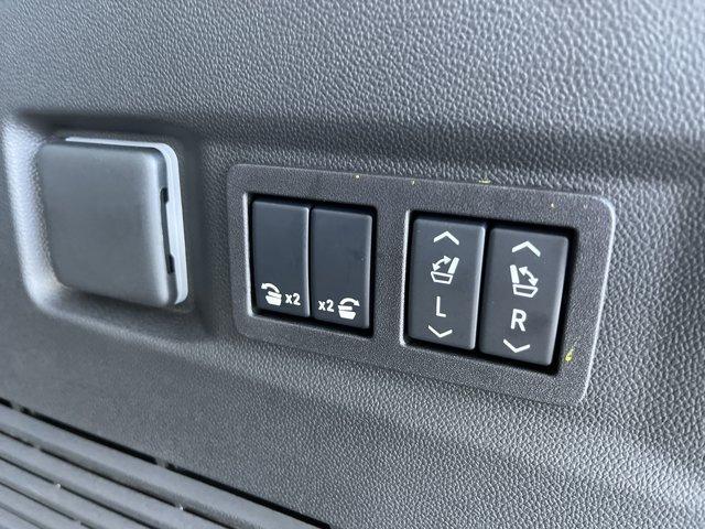 new 2025 GMC Yukon car, priced at $87,960