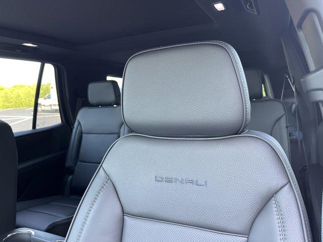new 2025 GMC Yukon car, priced at $87,960