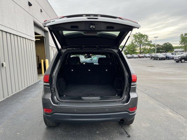 used 2016 Jeep Grand Cherokee car, priced at $15,864