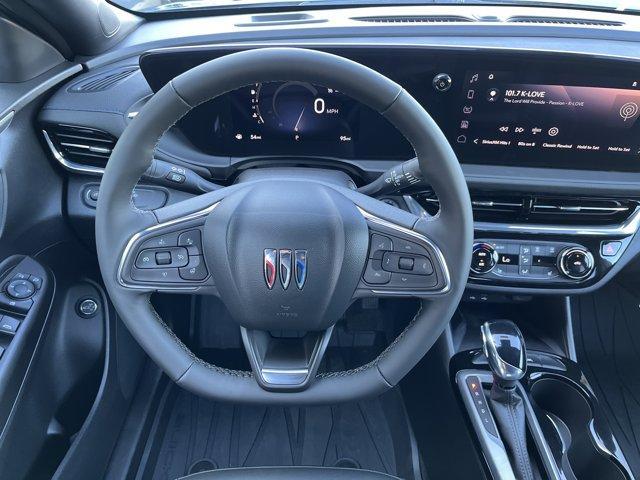 new 2025 Buick Envista car, priced at $29,600
