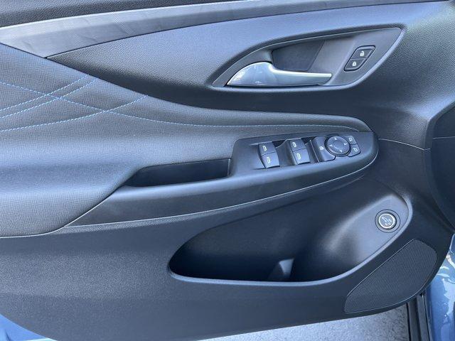 new 2025 Buick Envista car, priced at $29,600