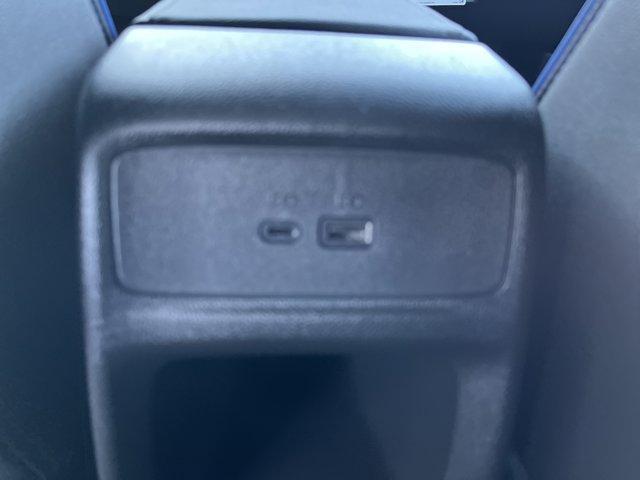 new 2025 Buick Envista car, priced at $29,600