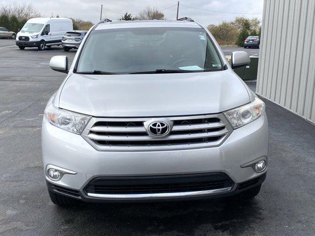 used 2013 Toyota Highlander car, priced at $12,927