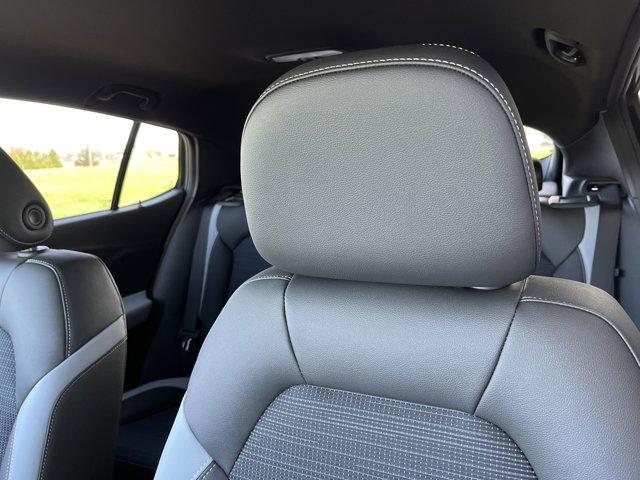 new 2025 Buick Envista car, priced at $27,775