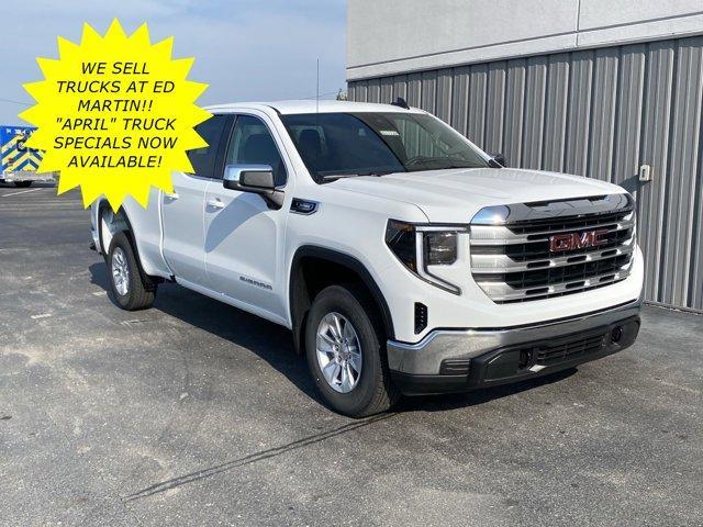 new 2025 GMC Sierra 1500 car, priced at $47,745