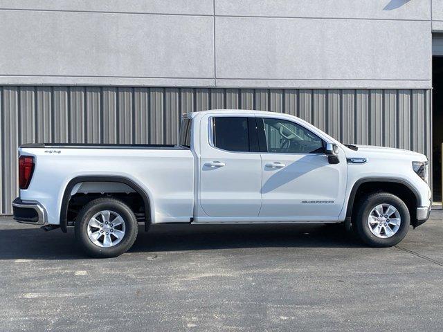 new 2025 GMC Sierra 1500 car, priced at $52,745