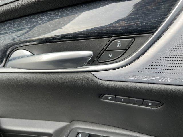 used 2023 Cadillac XT5 car, priced at $31,268