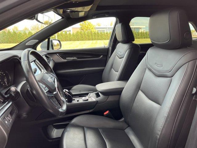 used 2023 Cadillac XT5 car, priced at $31,268
