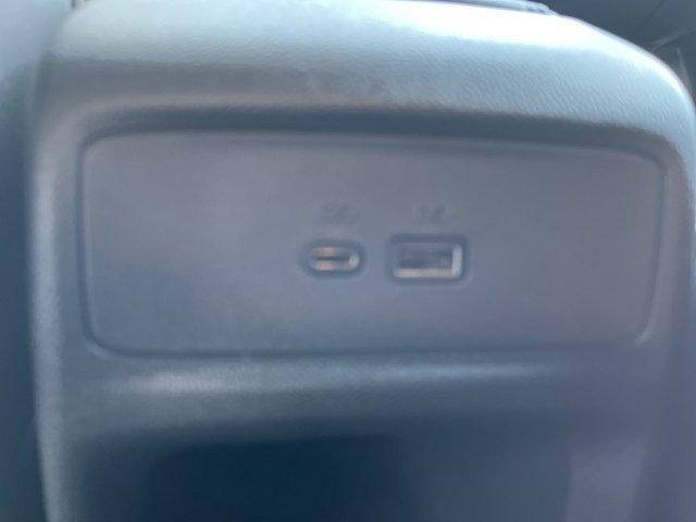 new 2025 Buick Envista car, priced at $31,325