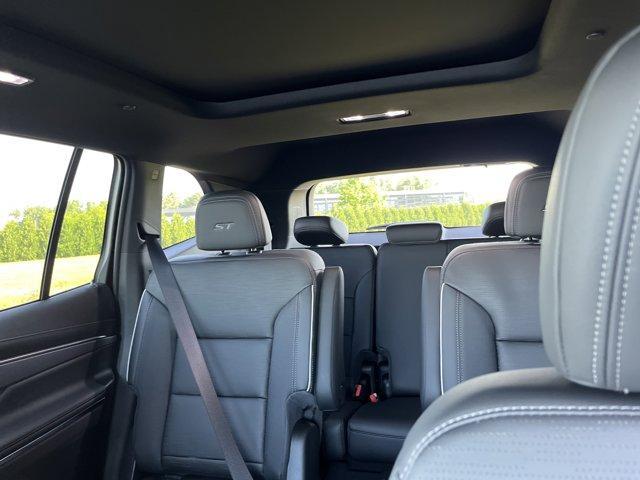 new 2025 Buick Enclave car, priced at $50,835