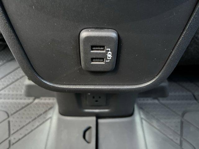 used 2022 Chevrolet Equinox car, priced at $25,498