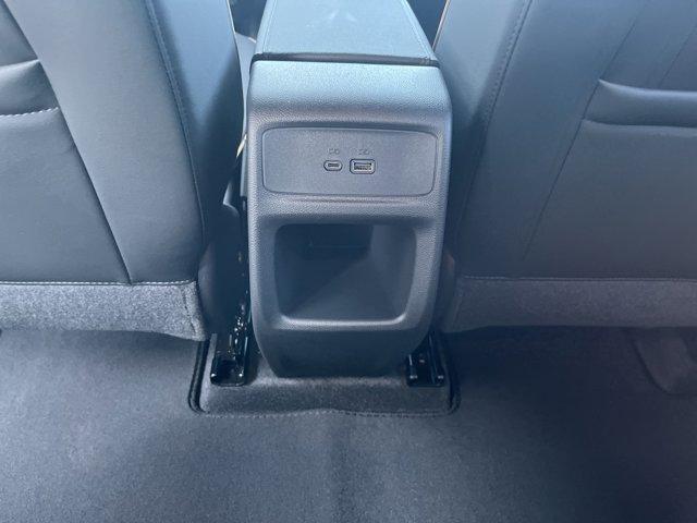 new 2025 Buick Envista car, priced at $31,585