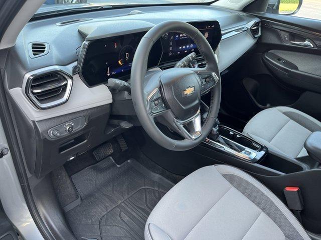 used 2025 Chevrolet TrailBlazer car, priced at $23,499