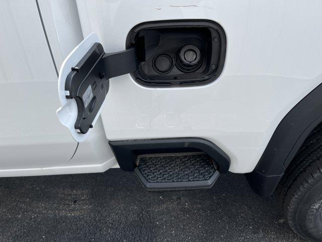 new 2025 GMC Sierra 2500 car, priced at $53,075