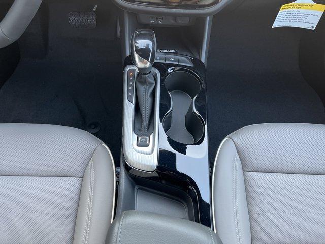 new 2025 Buick Envista car, priced at $29,995