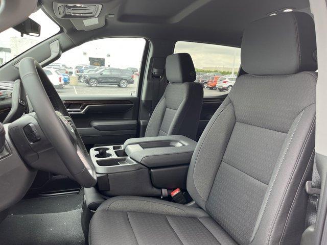 new 2025 GMC Sierra 1500 car, priced at $57,095