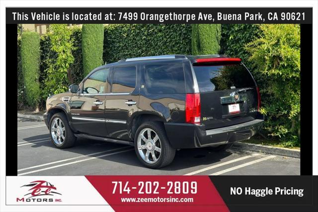 used 2013 Cadillac Escalade Hybrid car, priced at $18,995