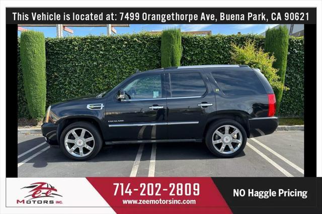 used 2013 Cadillac Escalade Hybrid car, priced at $18,995