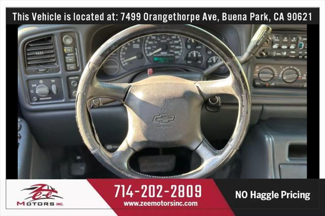 used 2002 Chevrolet Avalanche car, priced at $9,995