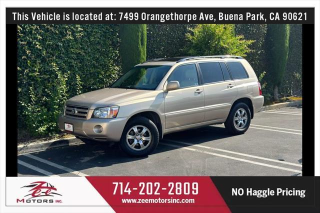 used 2005 Toyota Highlander car, priced at $8,995