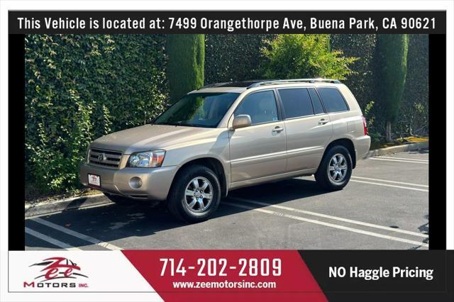 used 2005 Toyota Highlander car, priced at $8,995