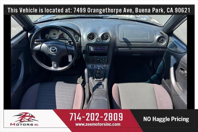 used 2002 Mazda MX-5 Miata car, priced at $11,995