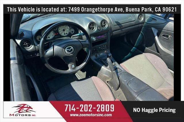 used 2002 Mazda MX-5 Miata car, priced at $11,995