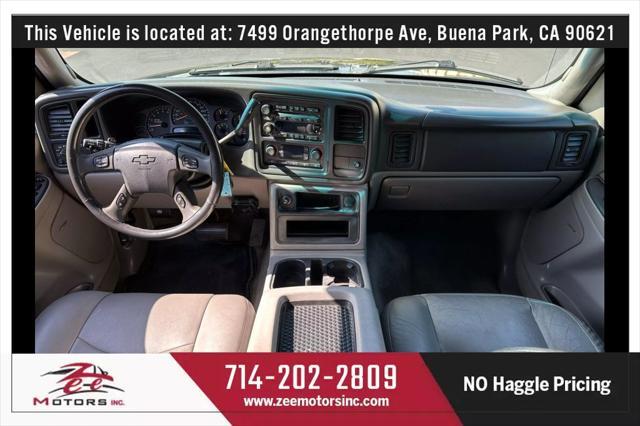 used 2004 Chevrolet Suburban car, priced at $10,995