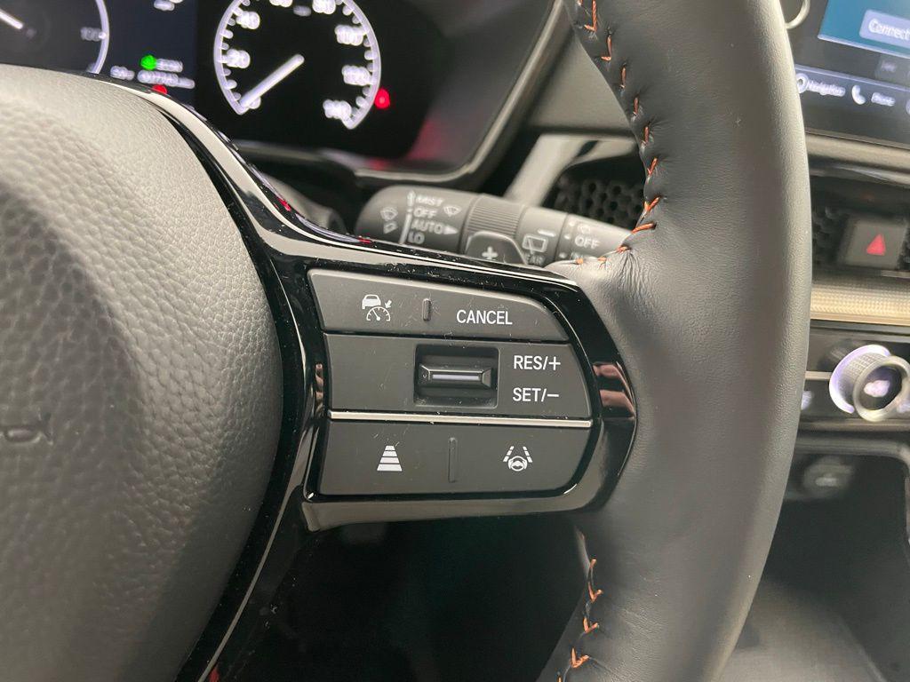 used 2025 Honda CR-V Hybrid car, priced at $39,997