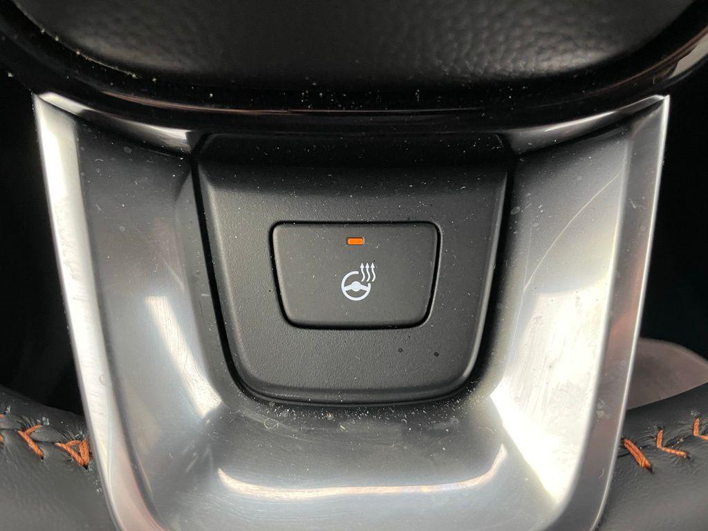 used 2025 Honda CR-V Hybrid car, priced at $39,997