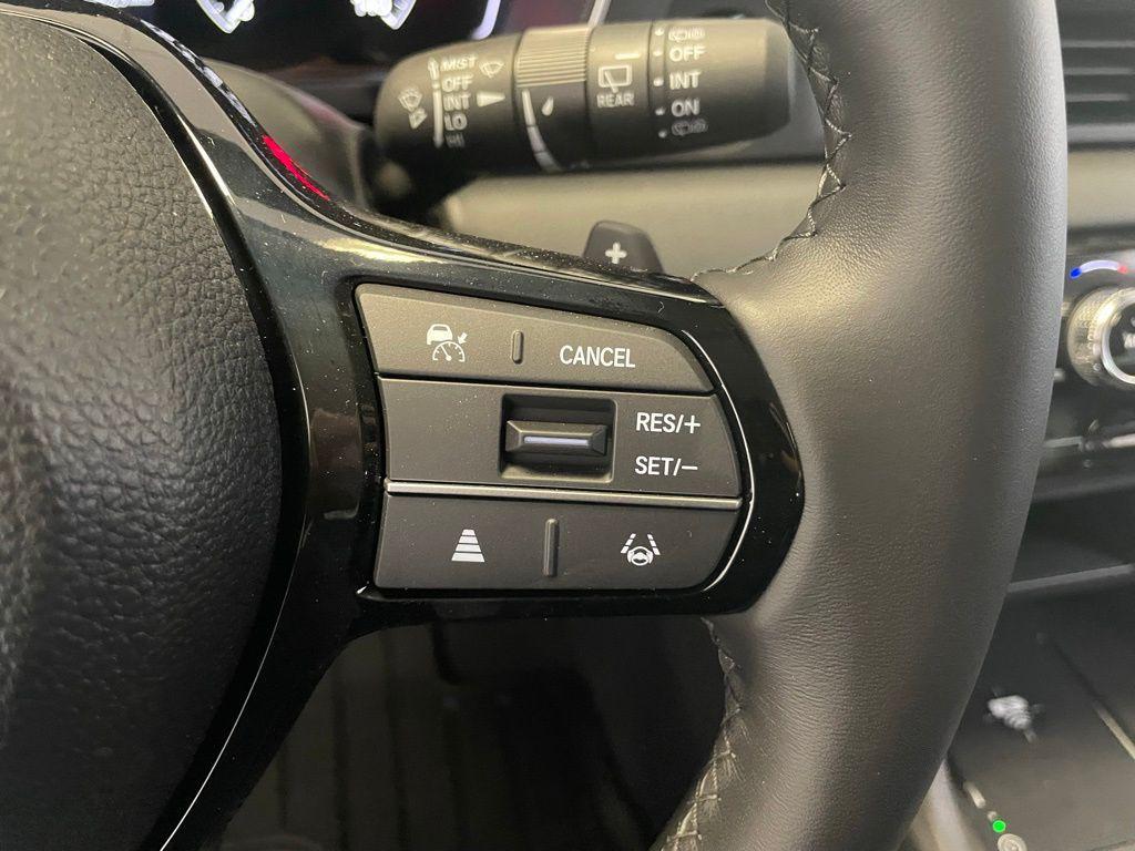 new 2025 Honda Pilot car, priced at $49,929