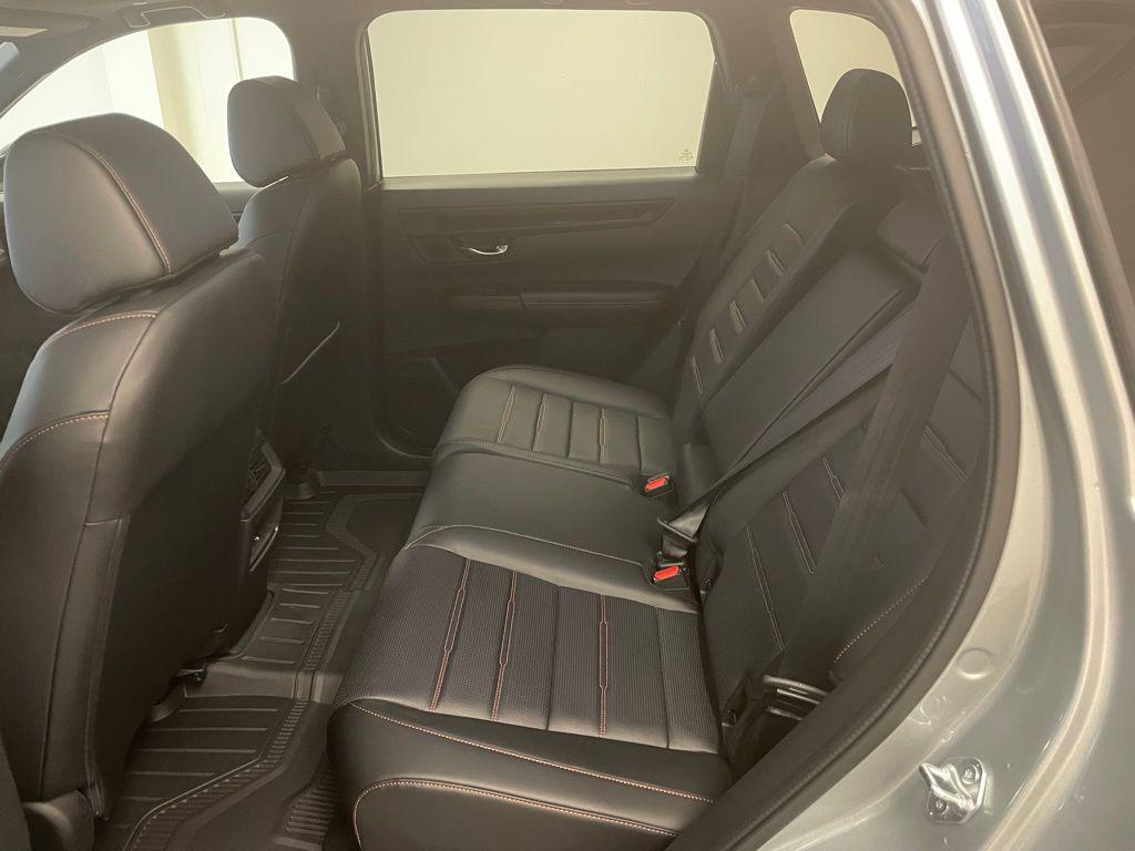 new 2025 Honda CR-V Hybrid car, priced at $41,117