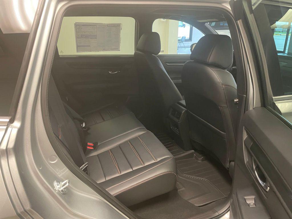 new 2025 Honda CR-V Hybrid car, priced at $41,117